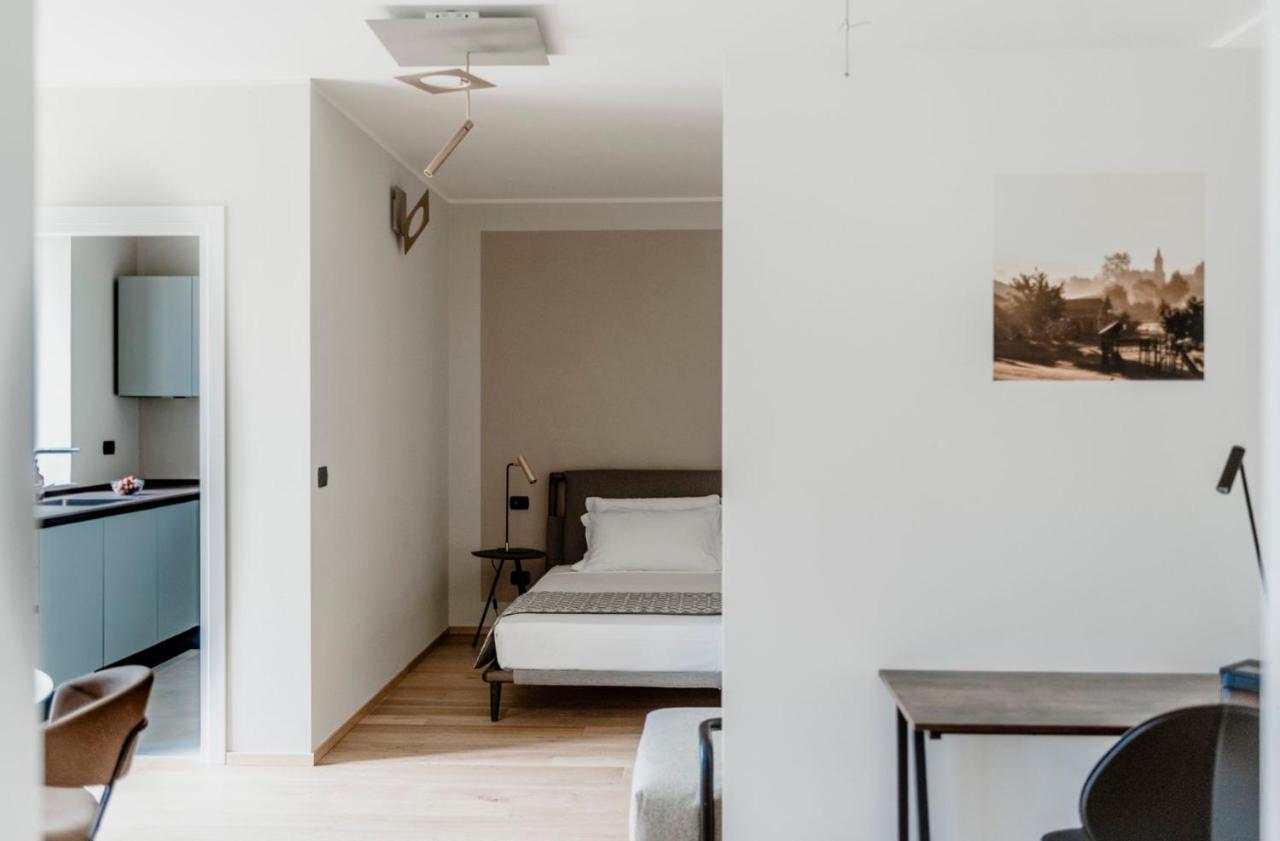 Parco Reala // Rural - Luxury - Rooms Corneliano d'Alba Exterior photo