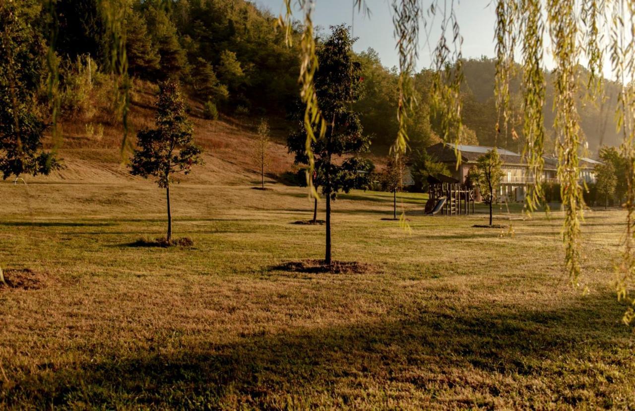 Parco Reala // Rural - Luxury - Rooms Corneliano d'Alba Exterior photo