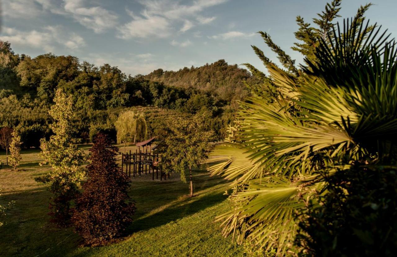 Parco Reala // Rural - Luxury - Rooms Corneliano d'Alba Exterior photo